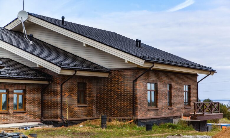 Photo of Дом из глинистого кирпича: технологии и этапы работ