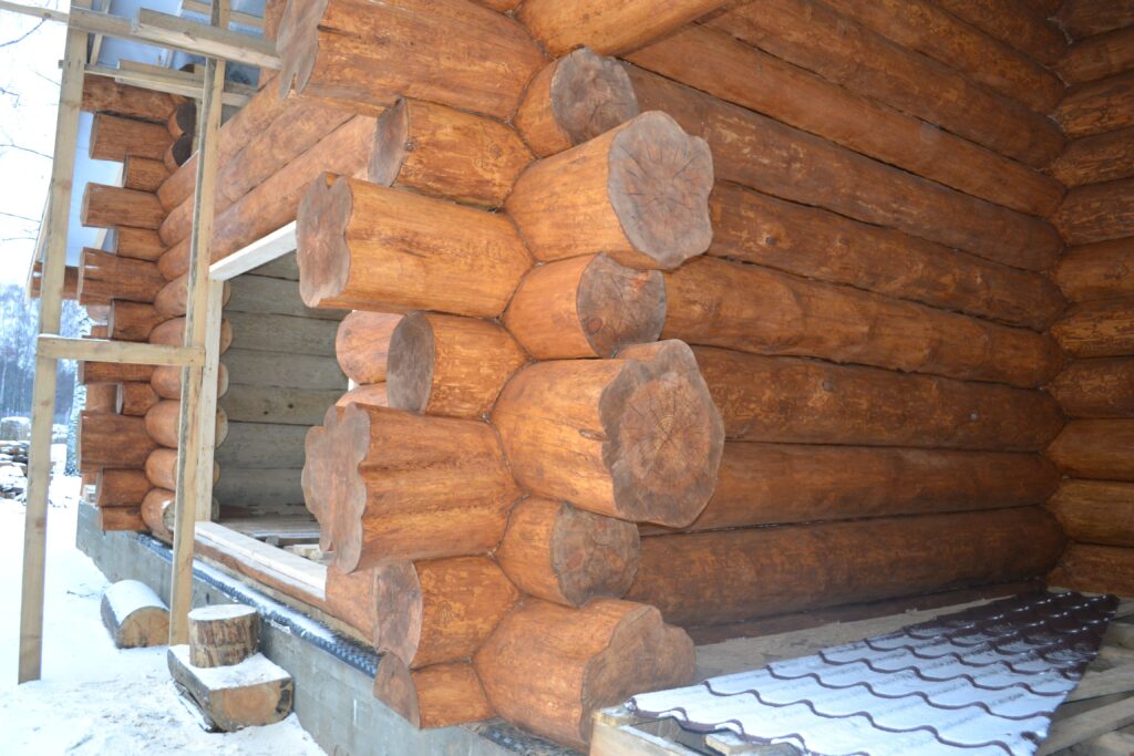 Фото 12 — Дом из бревен: традиционные методы строительства и современные тенденции